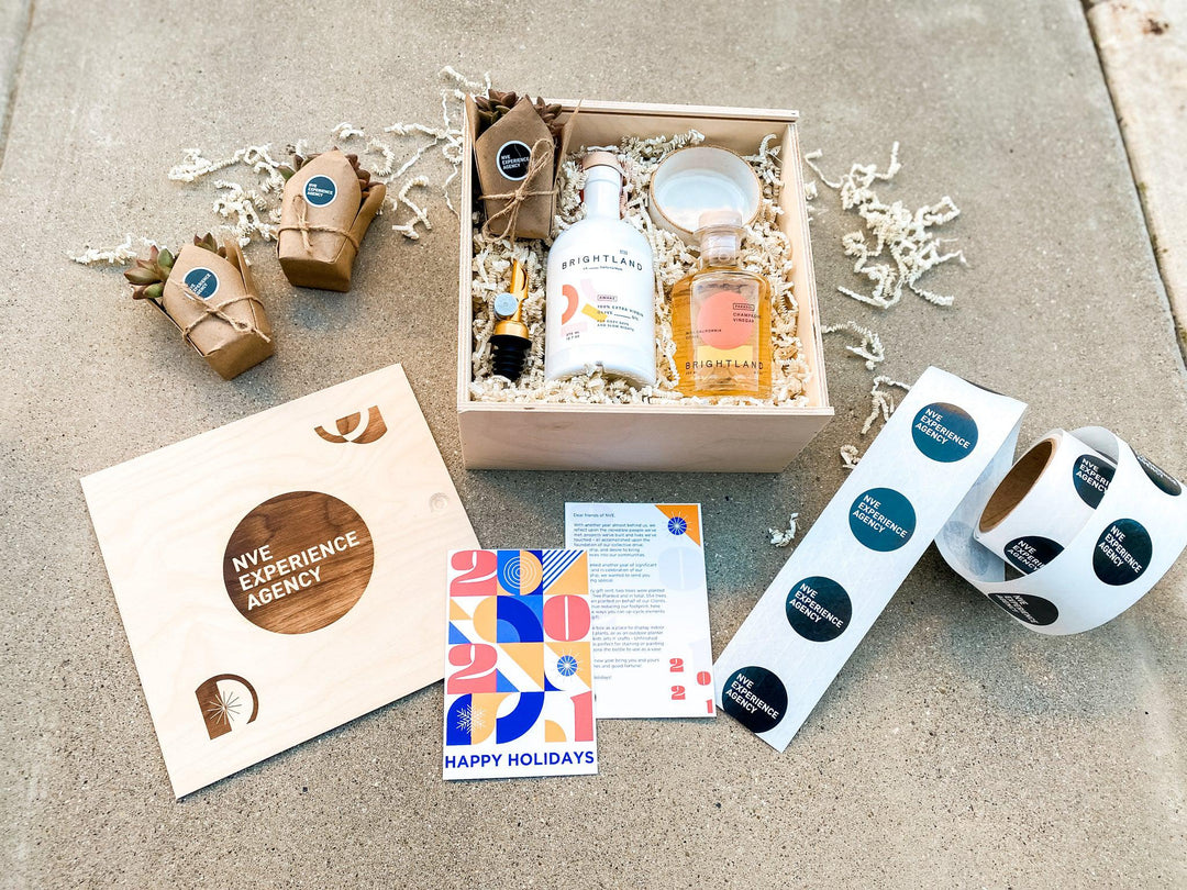 Custom branded gift box, shipping tape and greeting card produced by Paloverde for holiday gifts