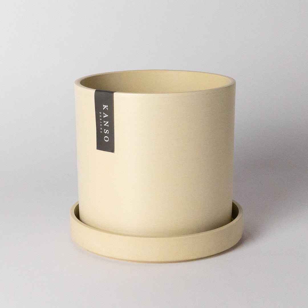 4" Beachwood Brown Planter & Saucer