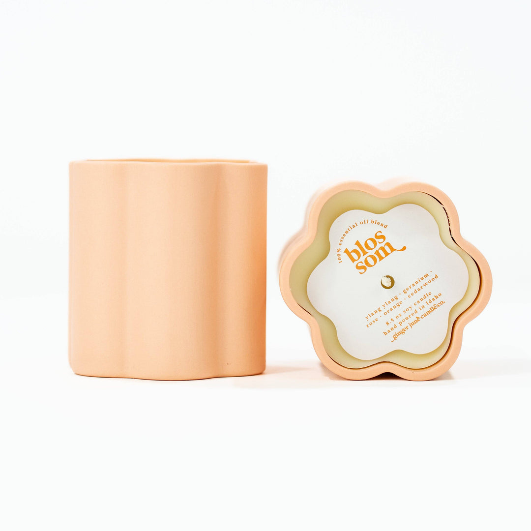 Ceramic Daisy Candle - Peach Blossom