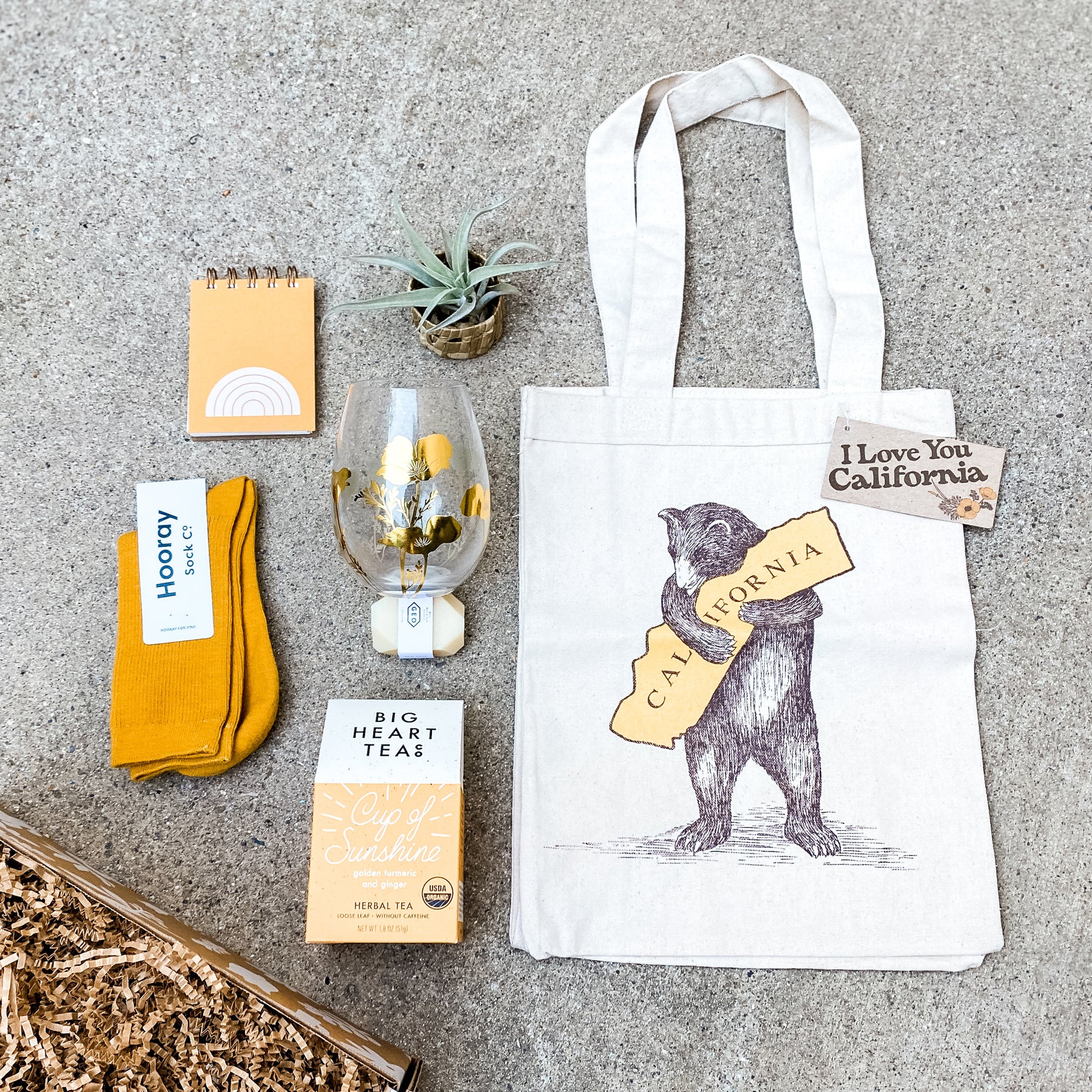 Golden State - Personalized Gift Box for Nature Lovers – Paloverde  Botanicals